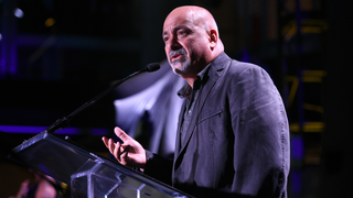 DC Comics Publisher Dan DiDio Is Leaving the Company